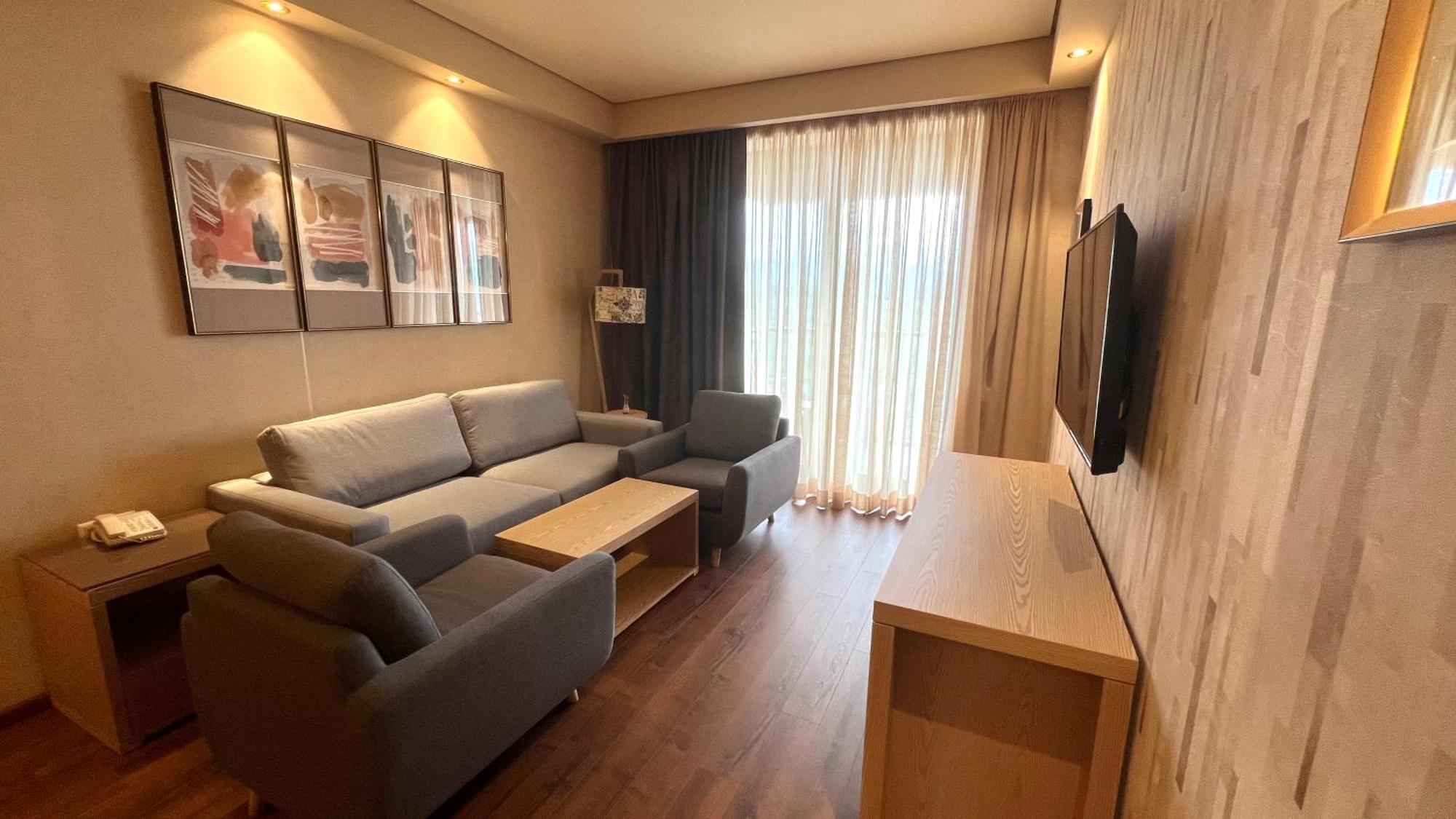 Luxury Oasis Apartment Chakvi Room photo